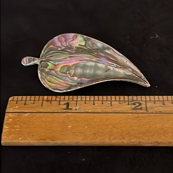 Vintage Taxco Sterling Silver & Abalone stamped with hallmark - Picture 5 of 5